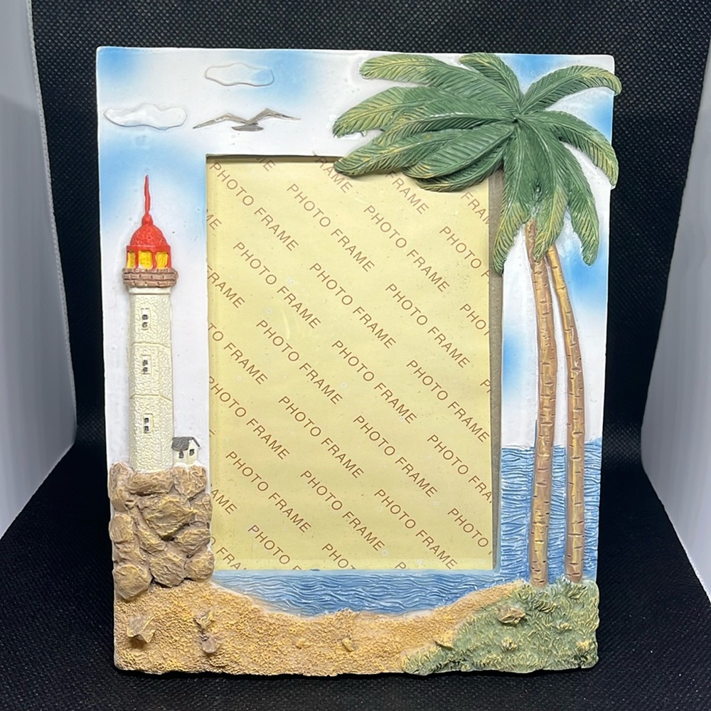 3D beach scene picture frame